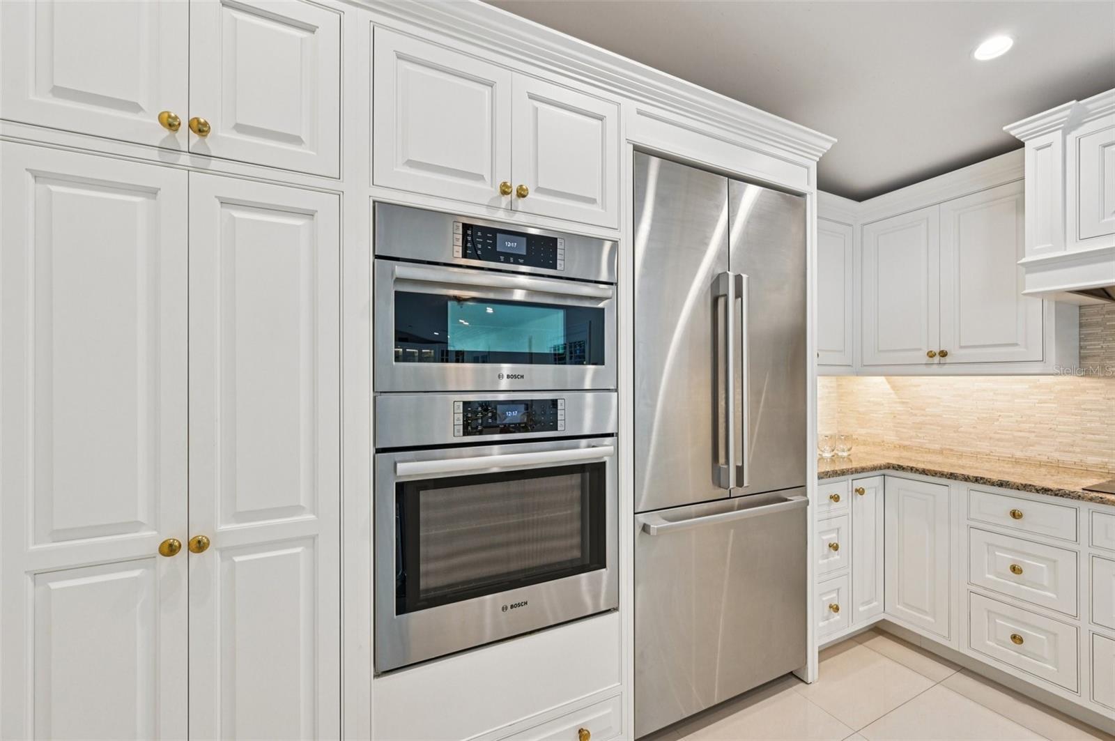 1121 MORNINGSIDE PL — photo 23