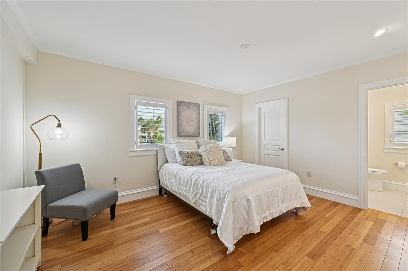 1121 MORNINGSIDE PL — photo 17