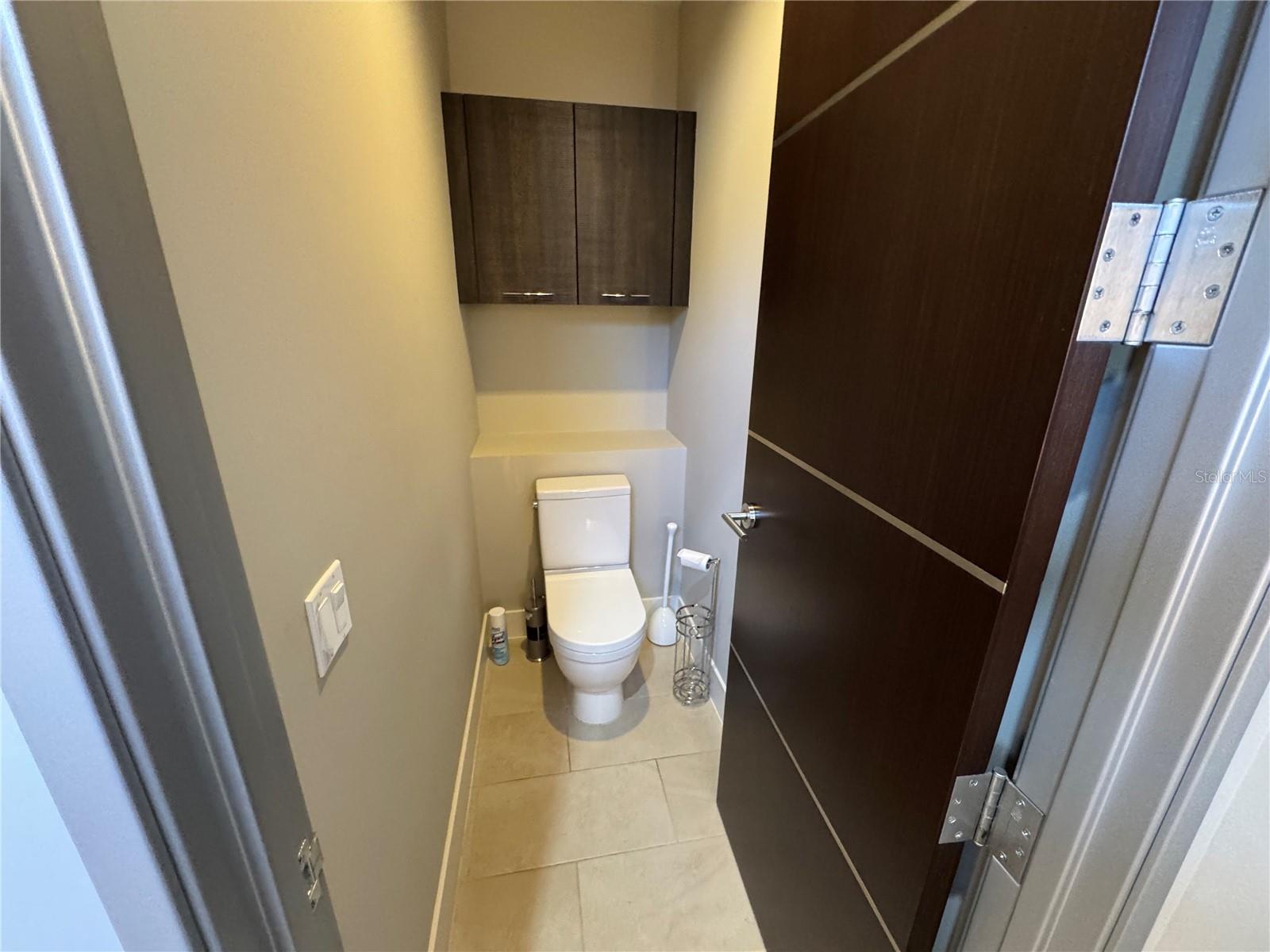 239 COSMOPOLITAN CT — photo 21