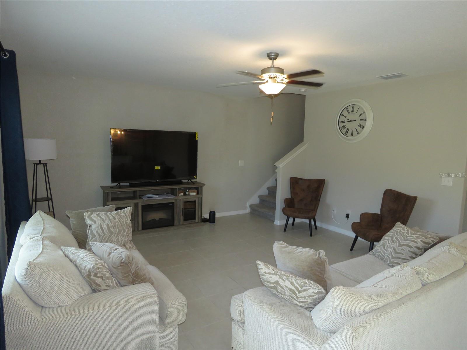 15518 MILLER CREEK DR — photo 3