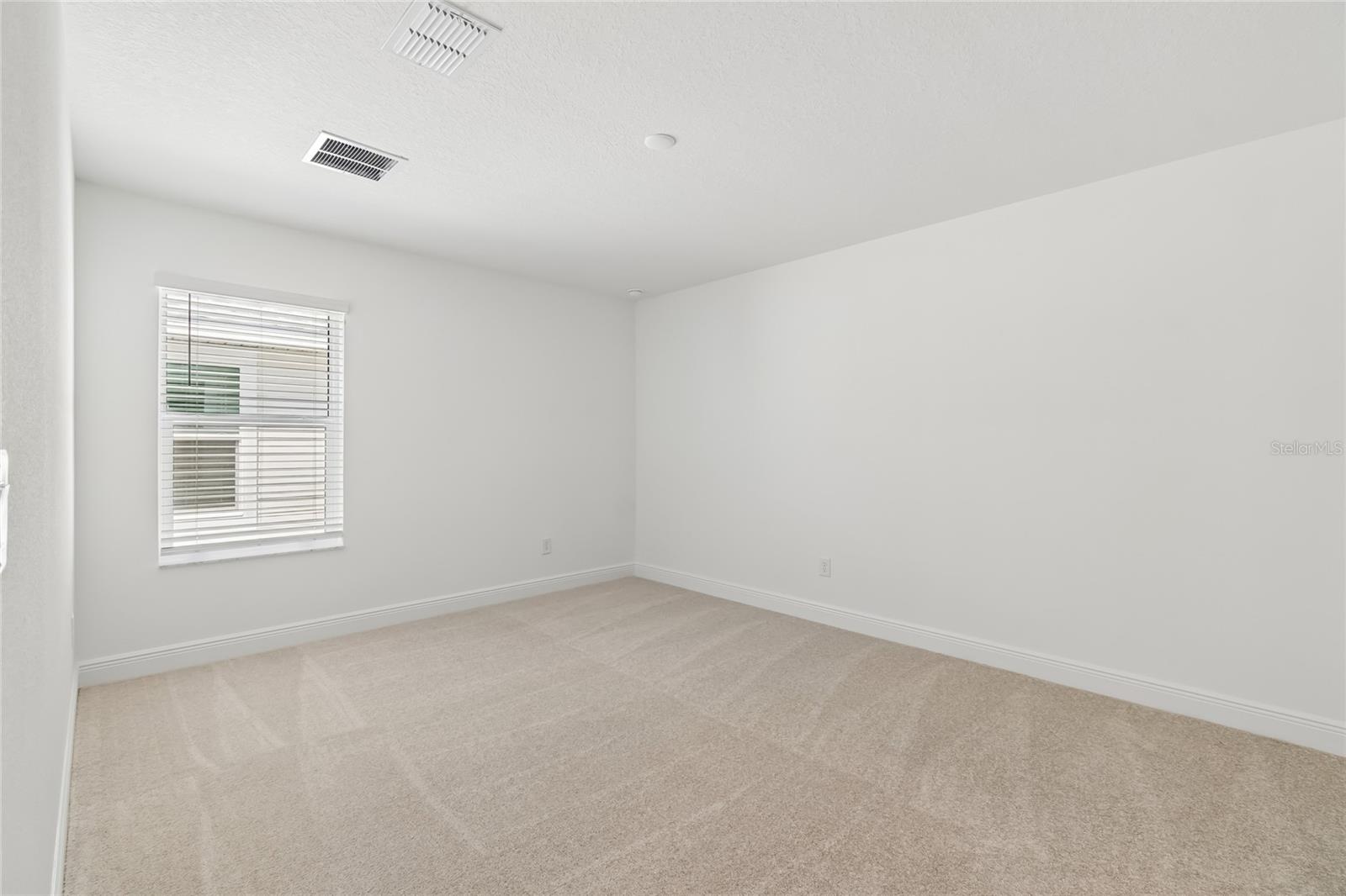 8111 SEAFLOWER PKWY — photo 23