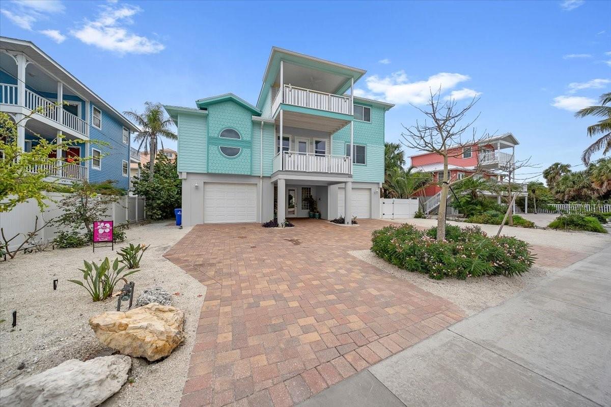 505 S BAY BLVD — photo 33
