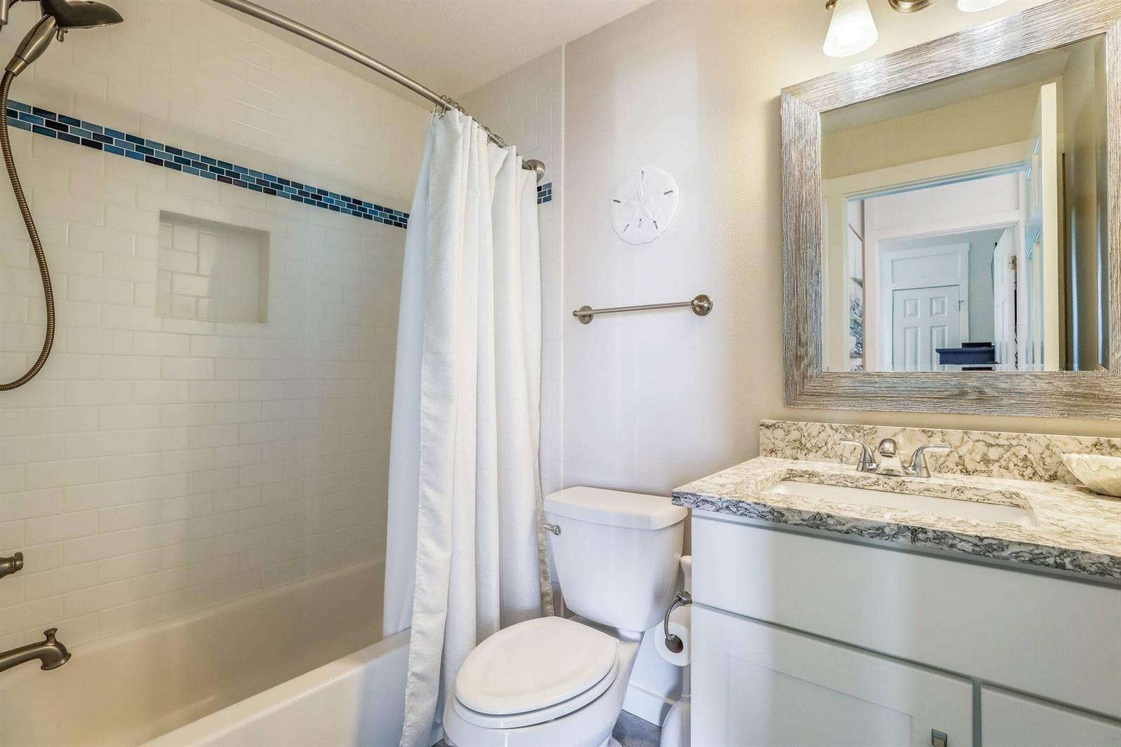 505 S BAY BLVD — photo 22