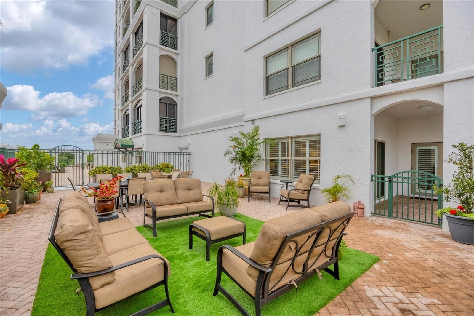 505 S ORANGE AVE #301 — photo 8