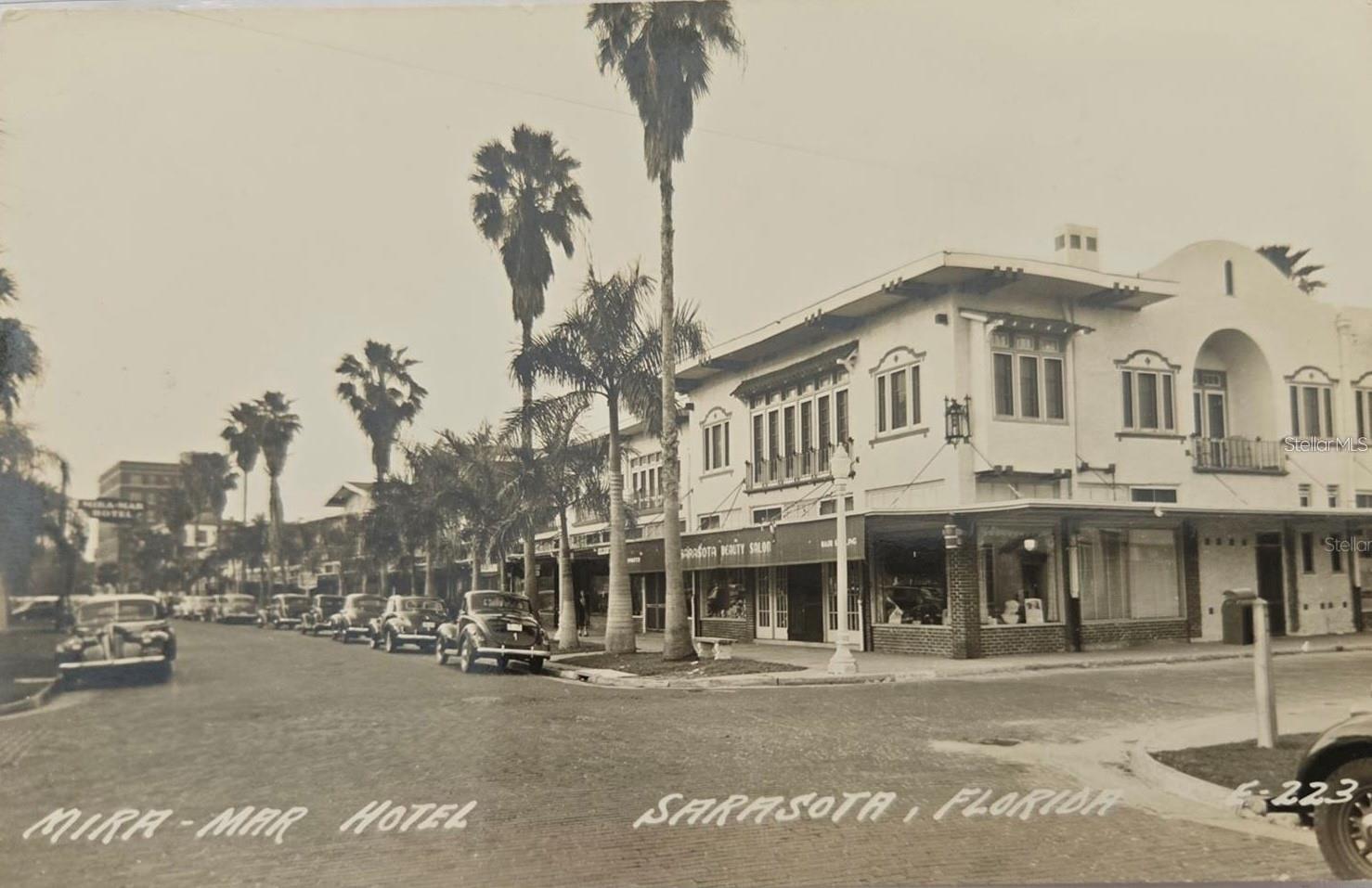 65 S PALM AVE #1205 — photo 33