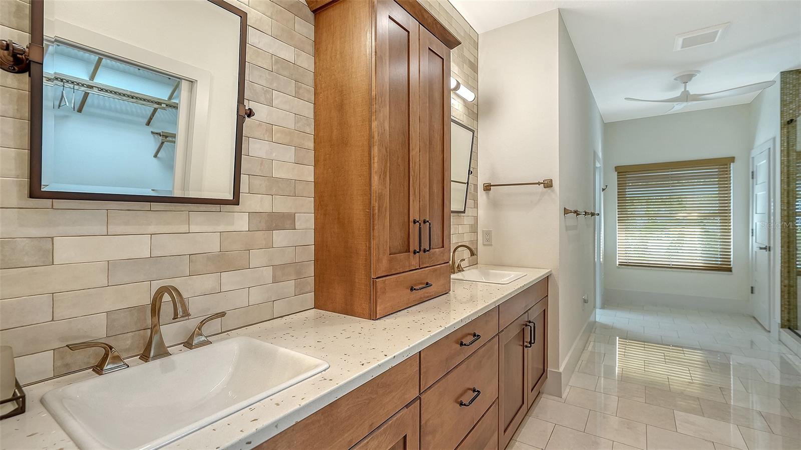 345 MADISON DR — photo 11