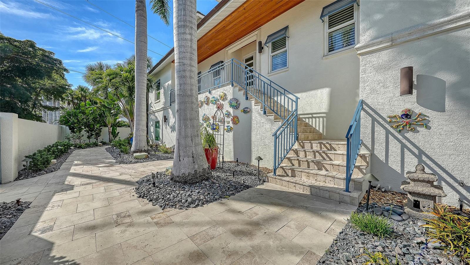 345 MADISON DR — photo 4