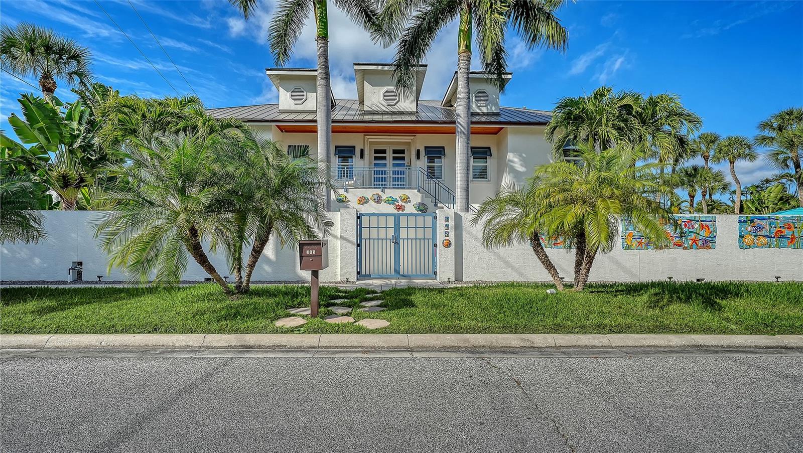 345 MADISON DR — photo 3