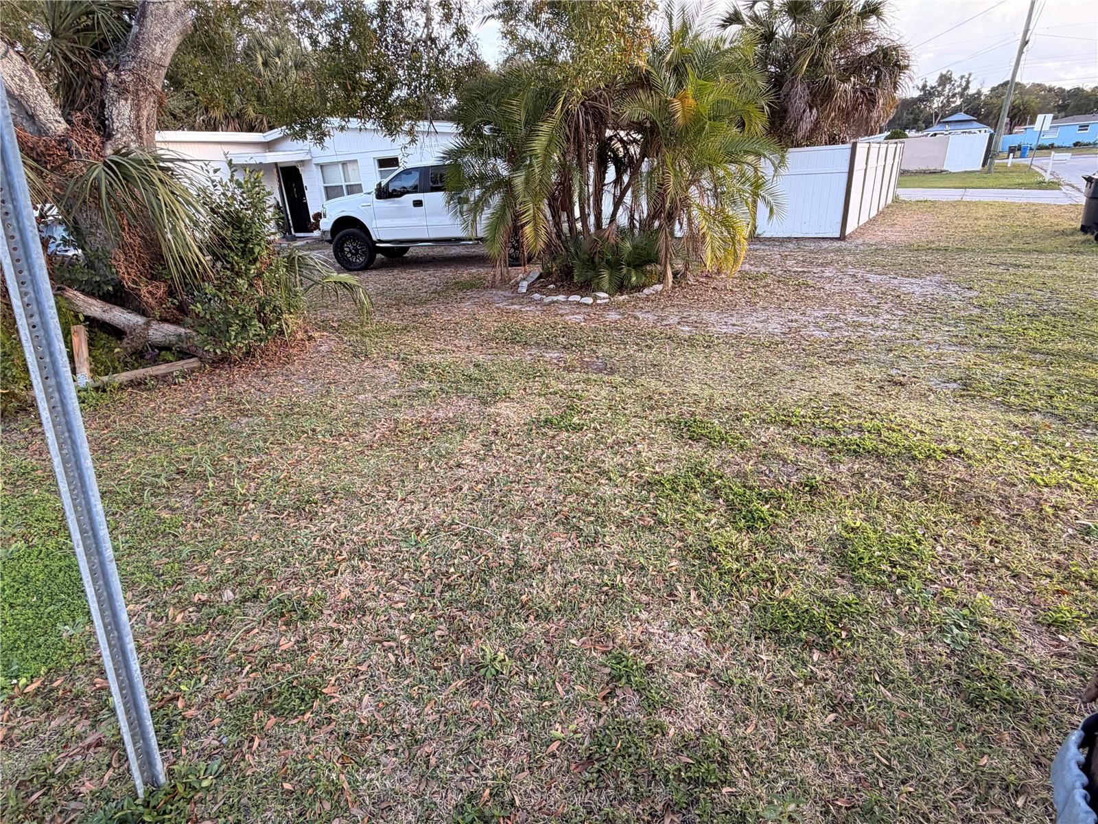 7326 SHEFFIELD RD — photo 28