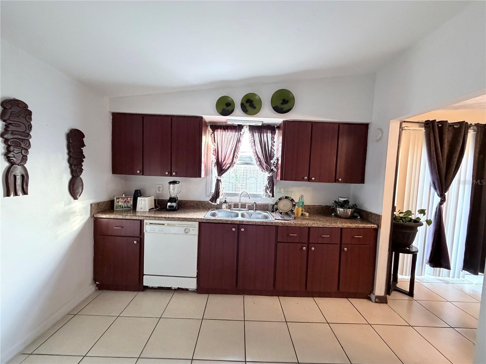 7326 SHEFFIELD RD — photo 11