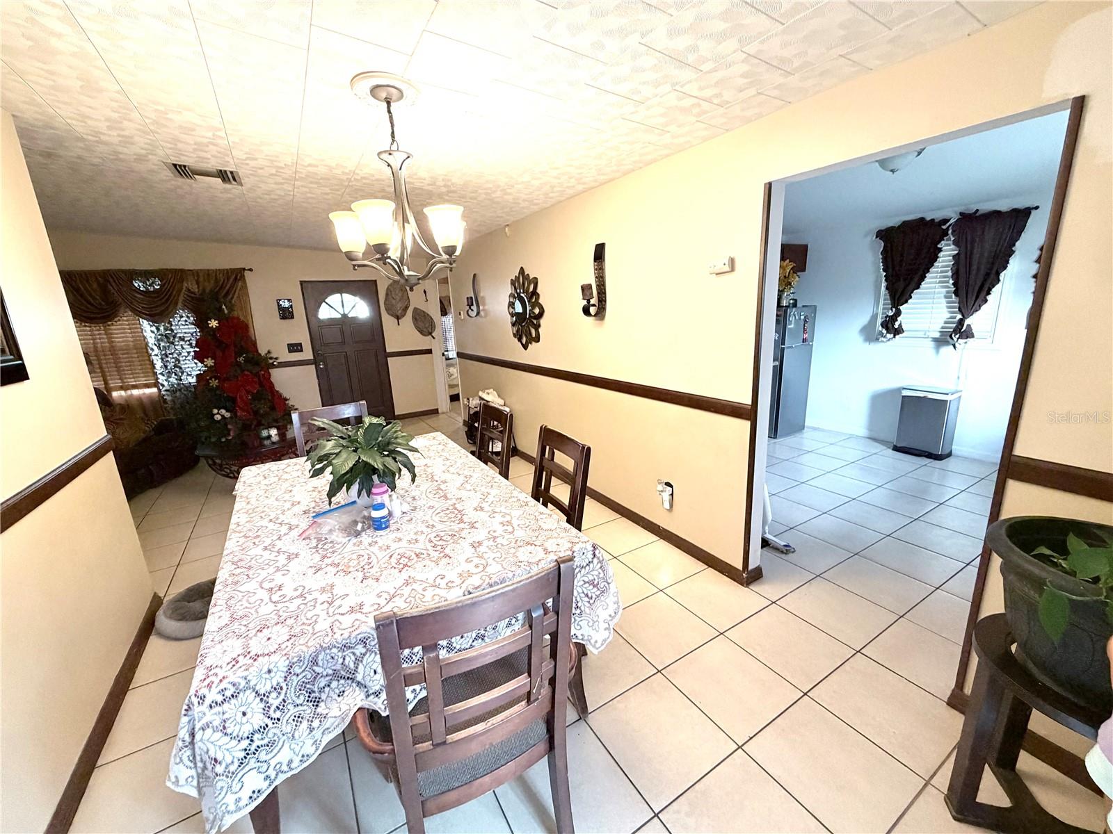 7326 SHEFFIELD RD — photo 8