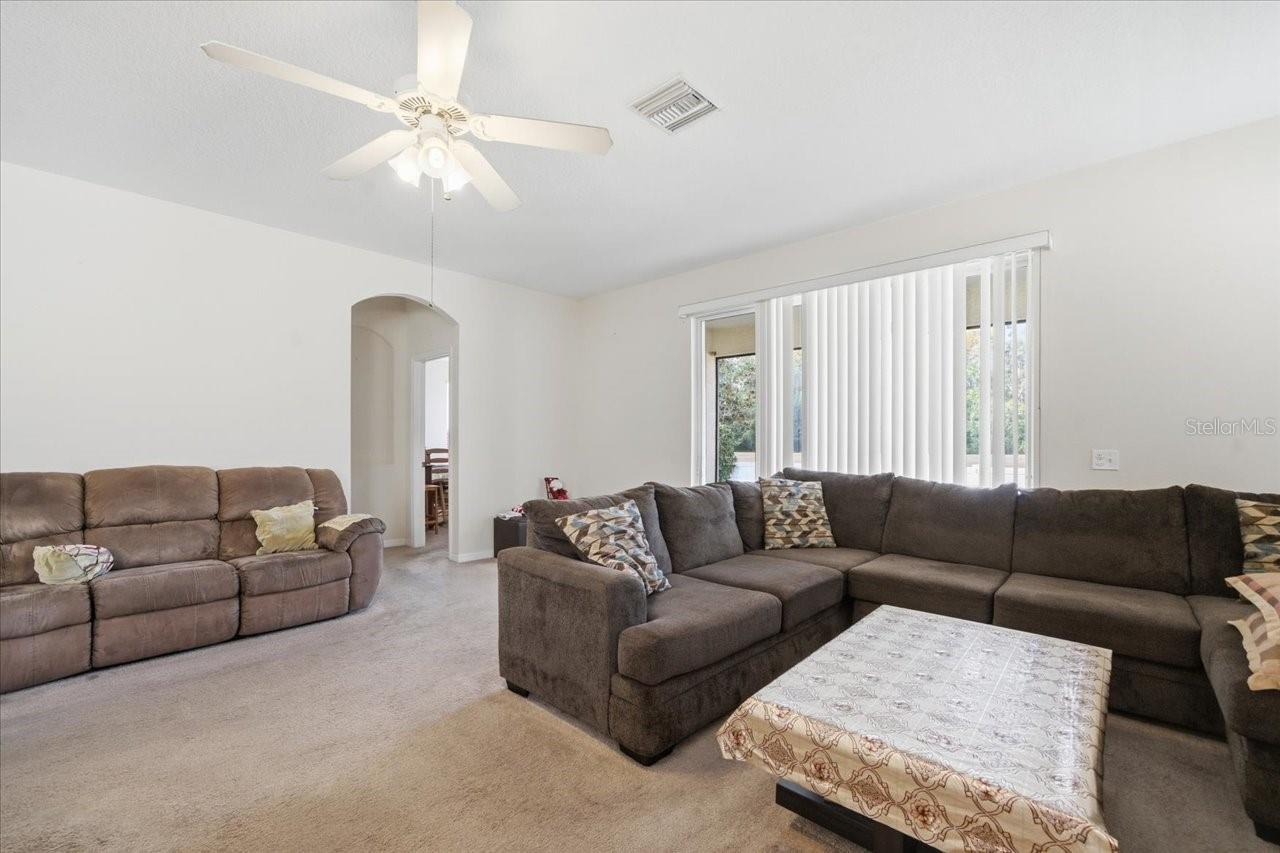 18425 CYPRESS BAY PKWY — photo 8