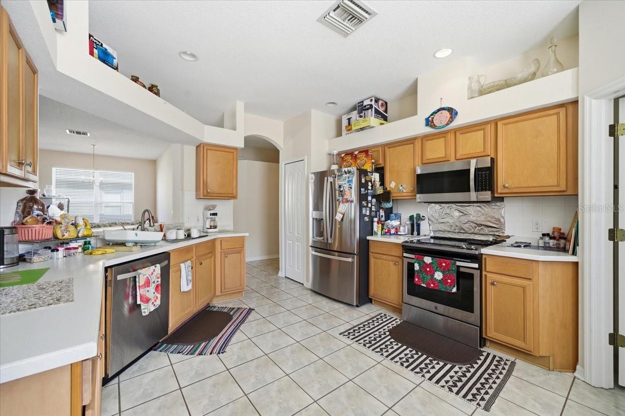 18425 CYPRESS BAY PKWY — photo 13
