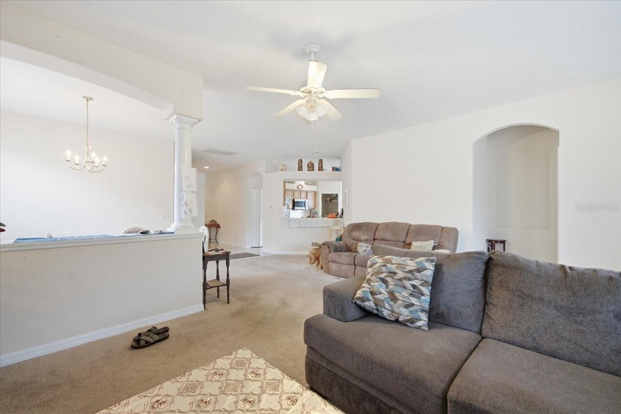 18425 CYPRESS BAY PKWY — photo 9