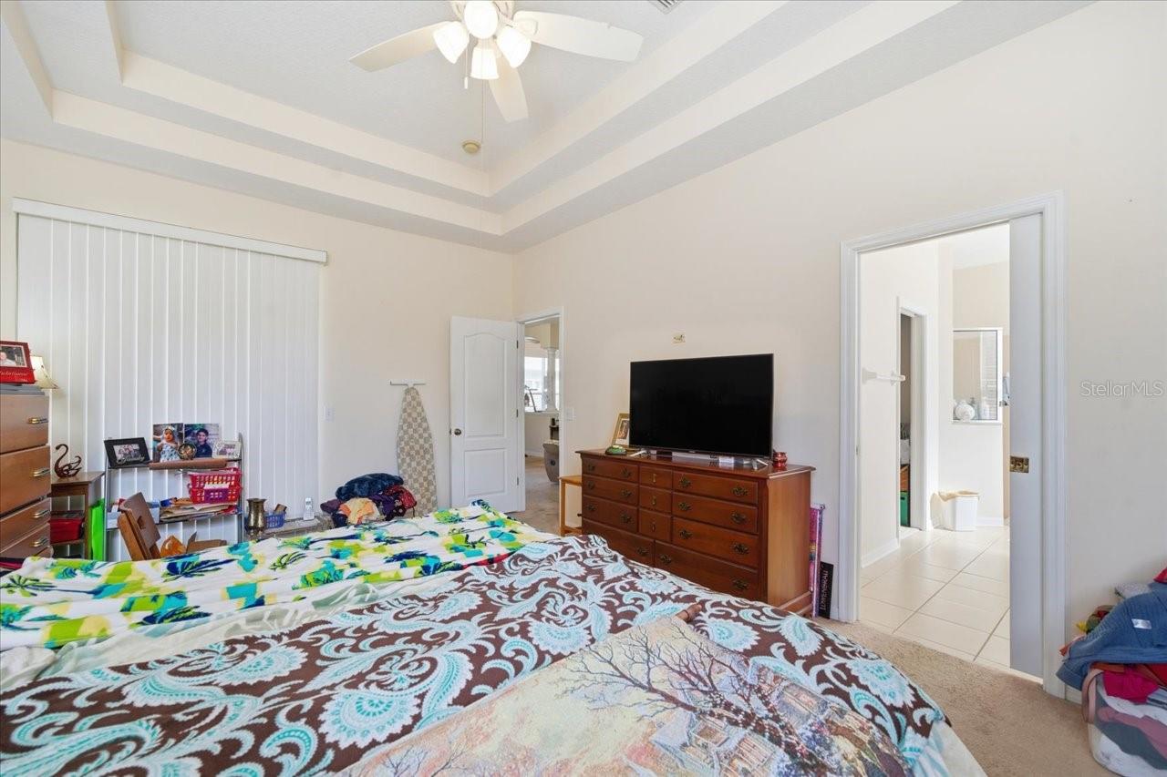 18425 CYPRESS BAY PKWY — photo 18