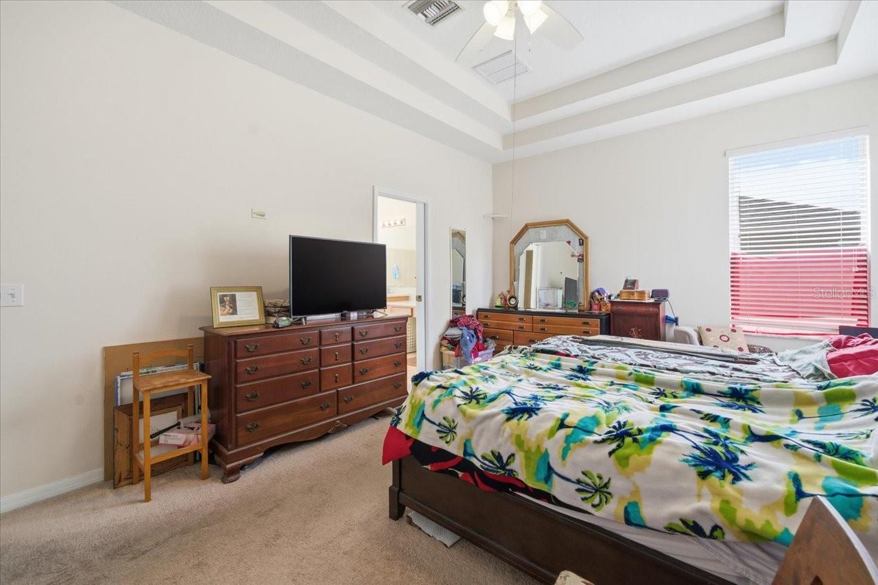 18425 CYPRESS BAY PKWY — photo 17