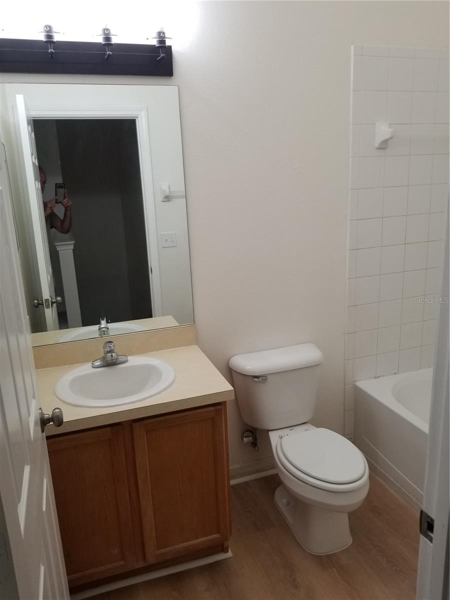 6116 OLIVEDALE DR — photo 18