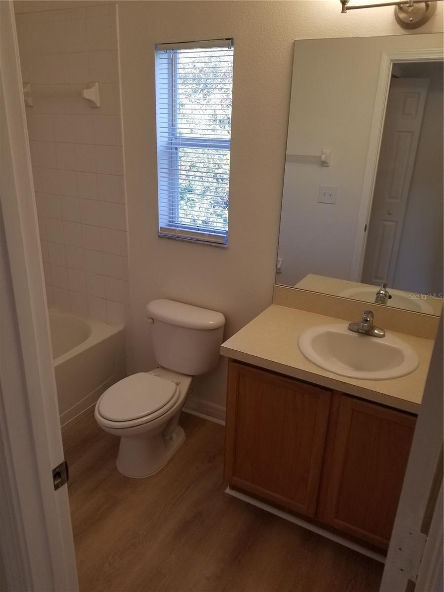 6116 OLIVEDALE DR — photo 14