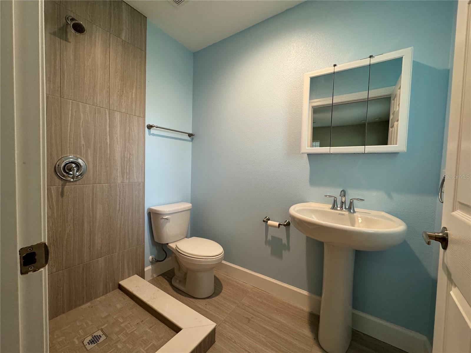 1493 CLEVELAND ST — photo 30