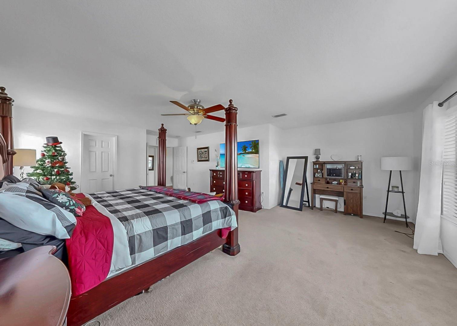 5457 SANDY SHELL DR — photo 36