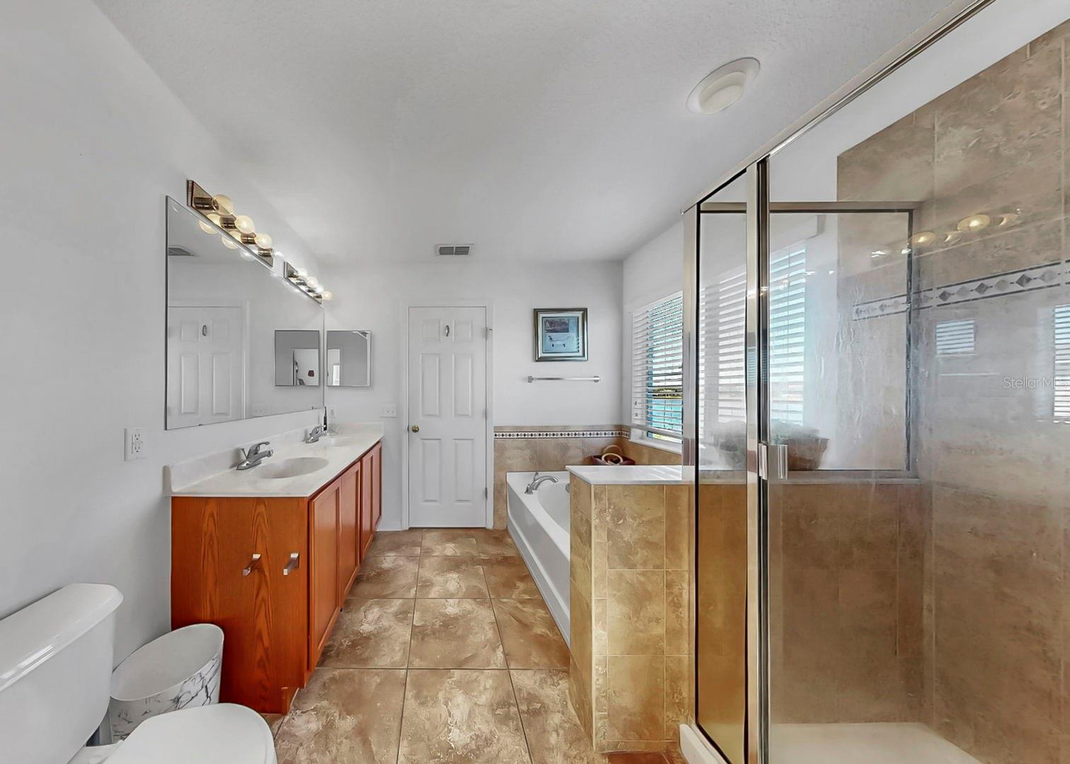 5457 SANDY SHELL DR — photo 32