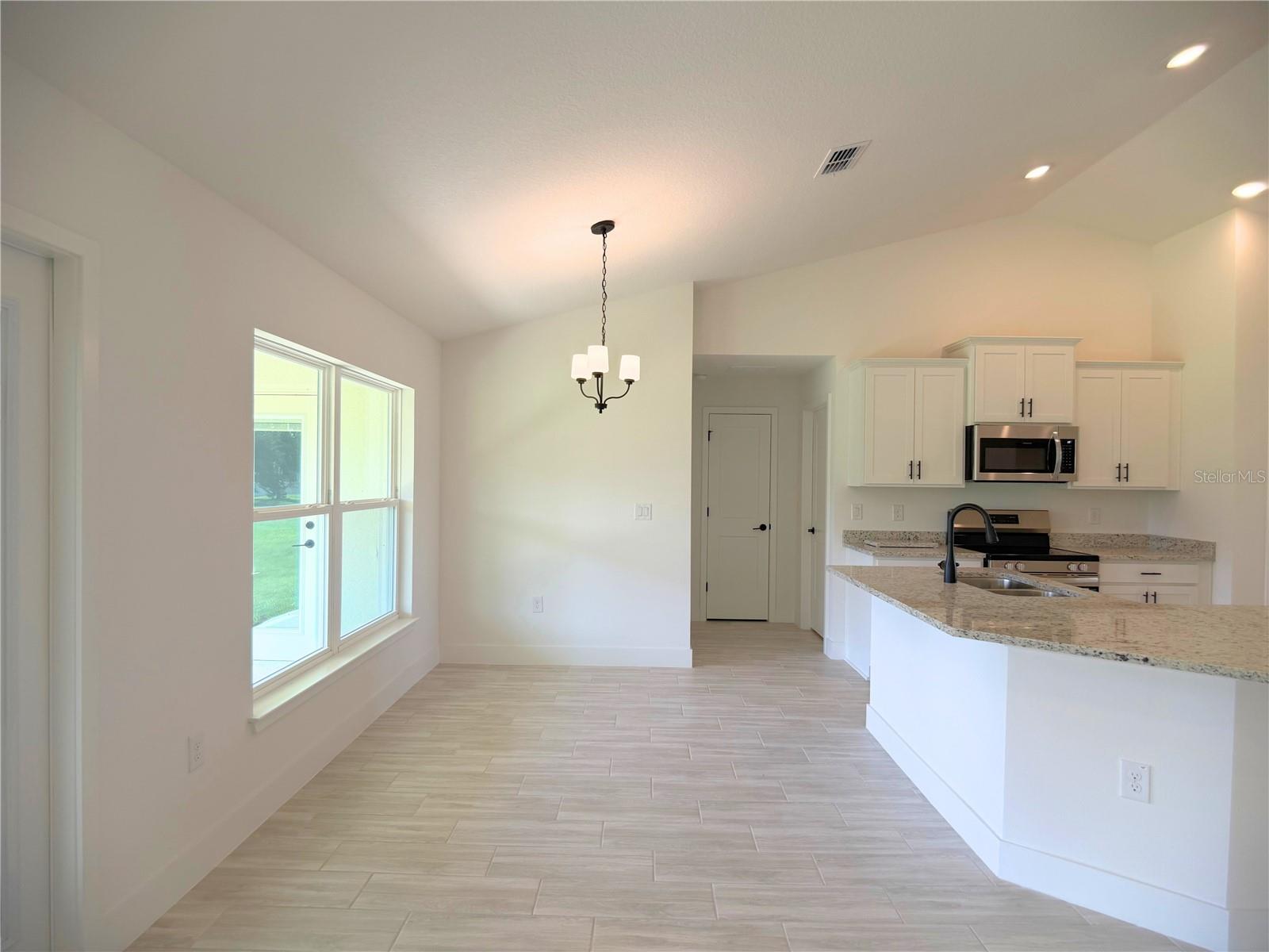 37041 HIDDEN VIEW CIRCLE — photo 8