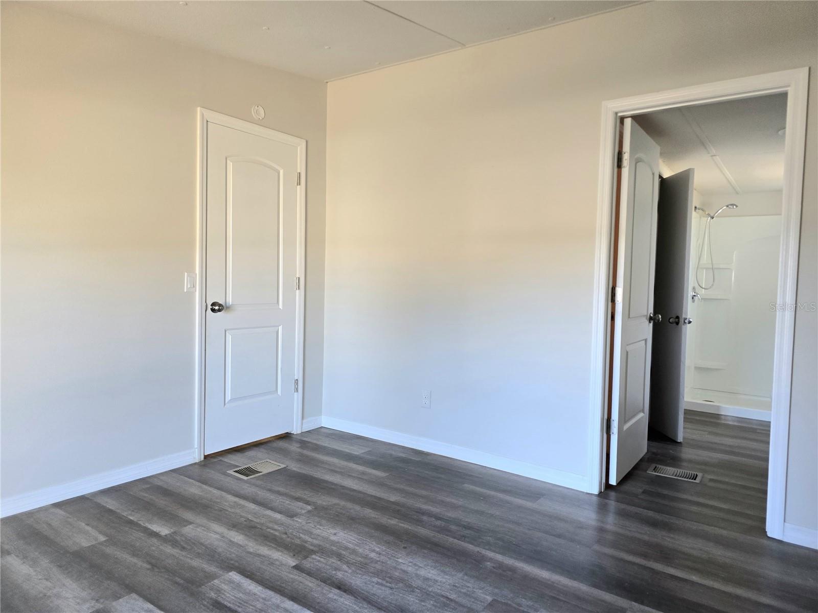 8013 FORMBY ST — photo 10