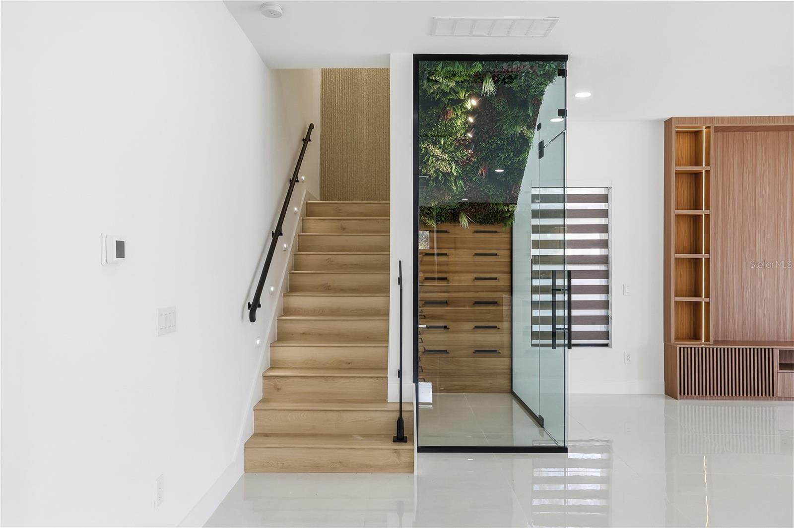 6907 N BOULEVARD — photo 26