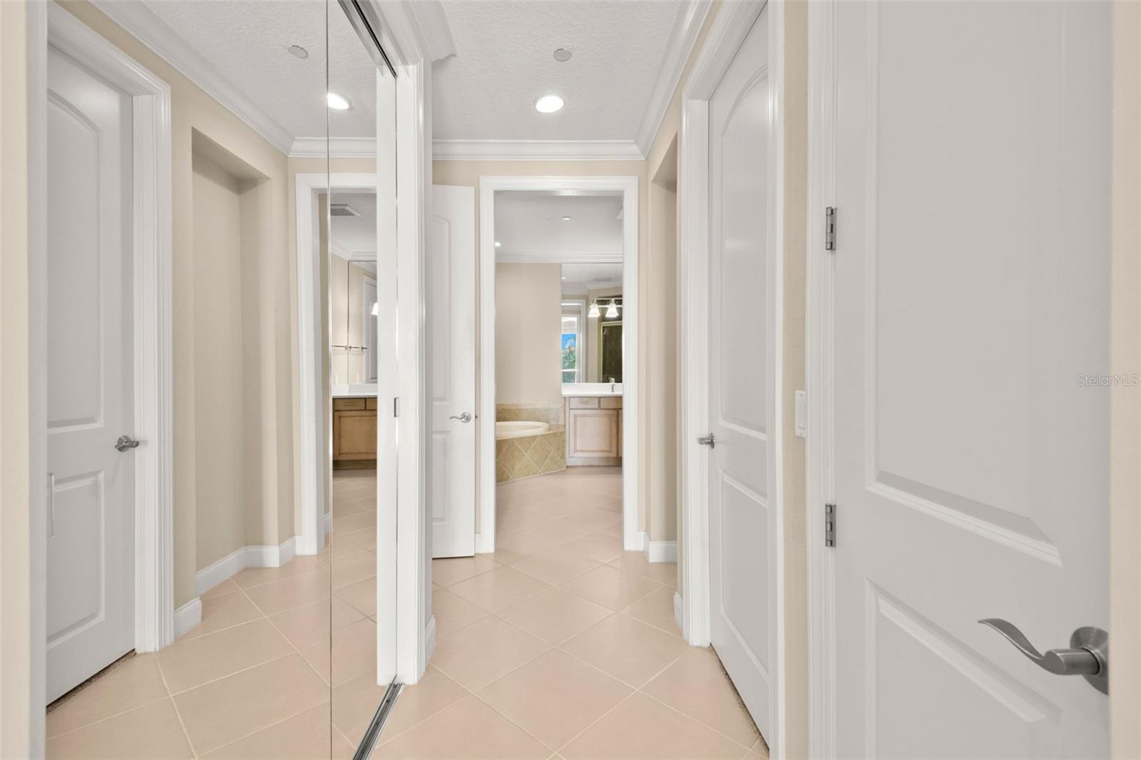 8 ACADEMY WAY S #123 — photo 27