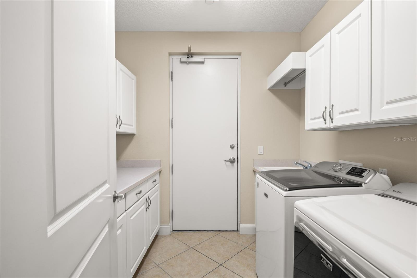 8 ACADEMY WAY S #123 — photo 34