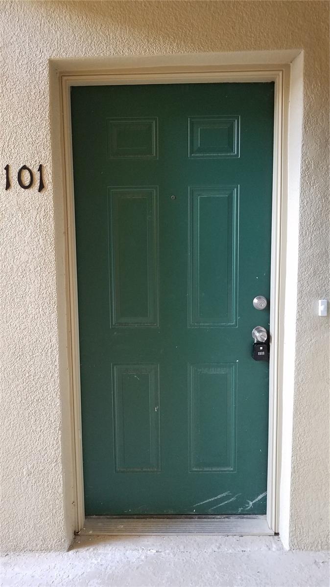 6012 PORTSDALE PL #101 — photo 2