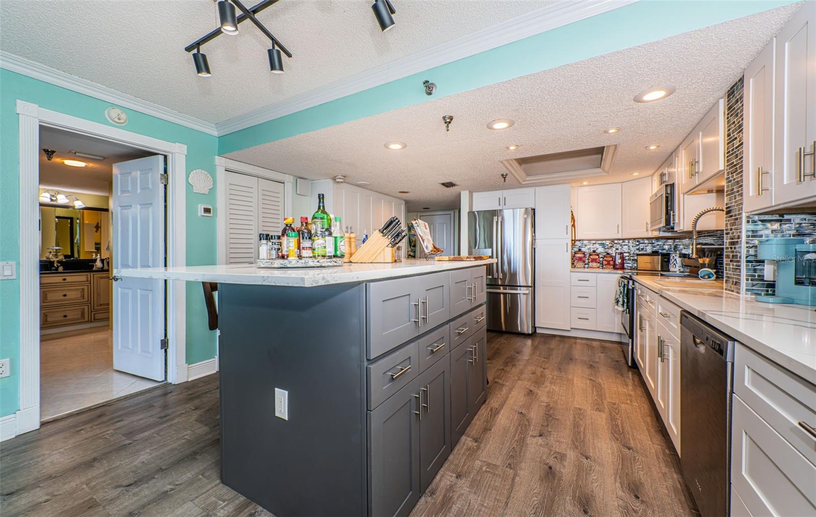 6035 SEA RANCH DR #505 — photo 9