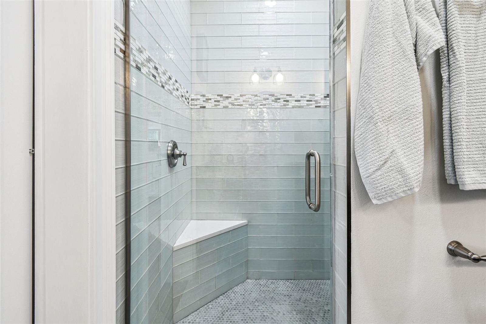 6331 SUNSET BAY CIR — photo 36