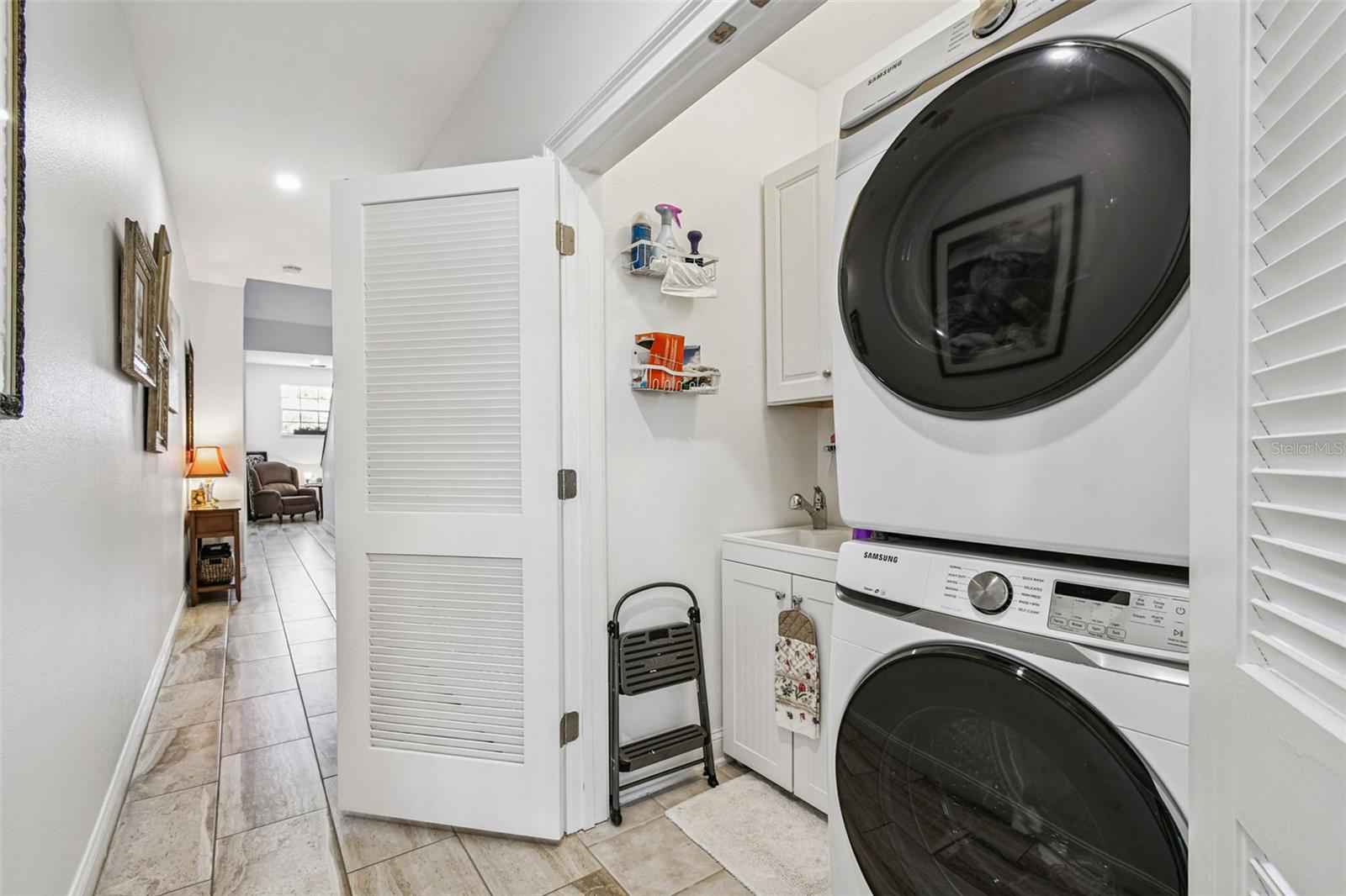 6331 SUNSET BAY CIR — photo 47