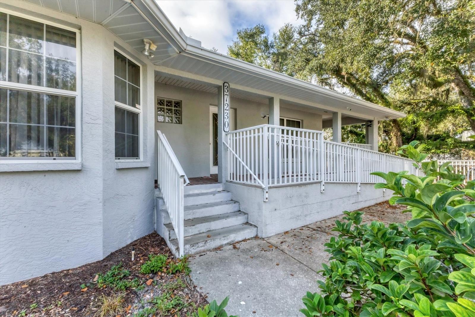 37220 GLENWOOD AVE — photo 8
