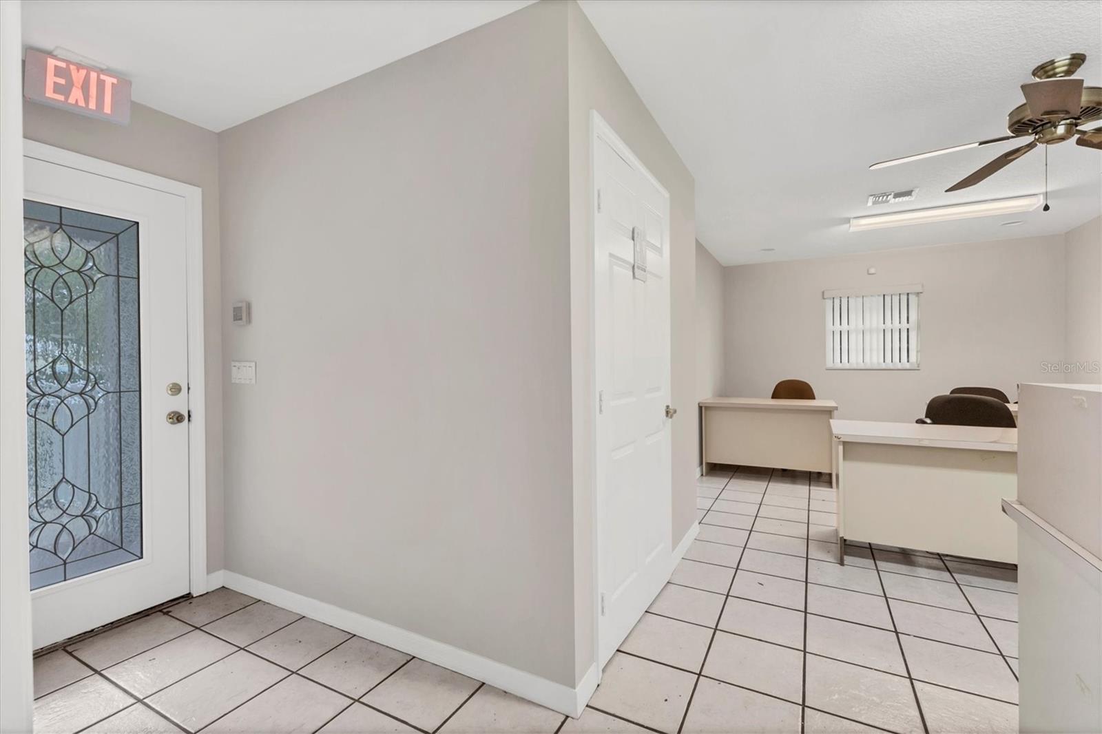 37220 GLENWOOD AVE — photo 11