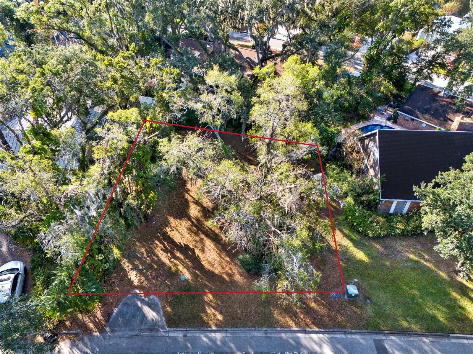 1113 N RIVERHILLS DR — photo 4