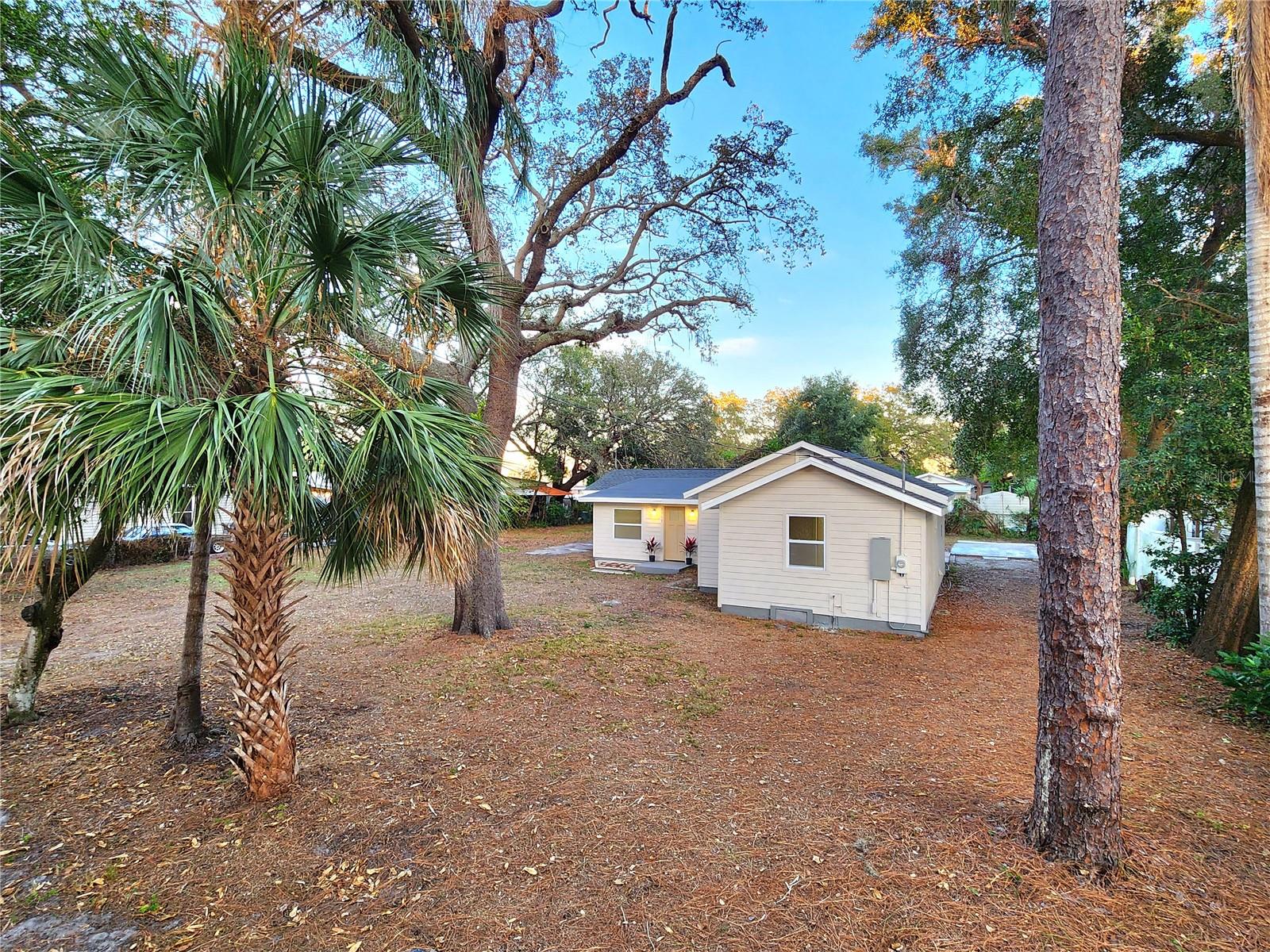 8917 N HIGHLAND AVE — photo 51