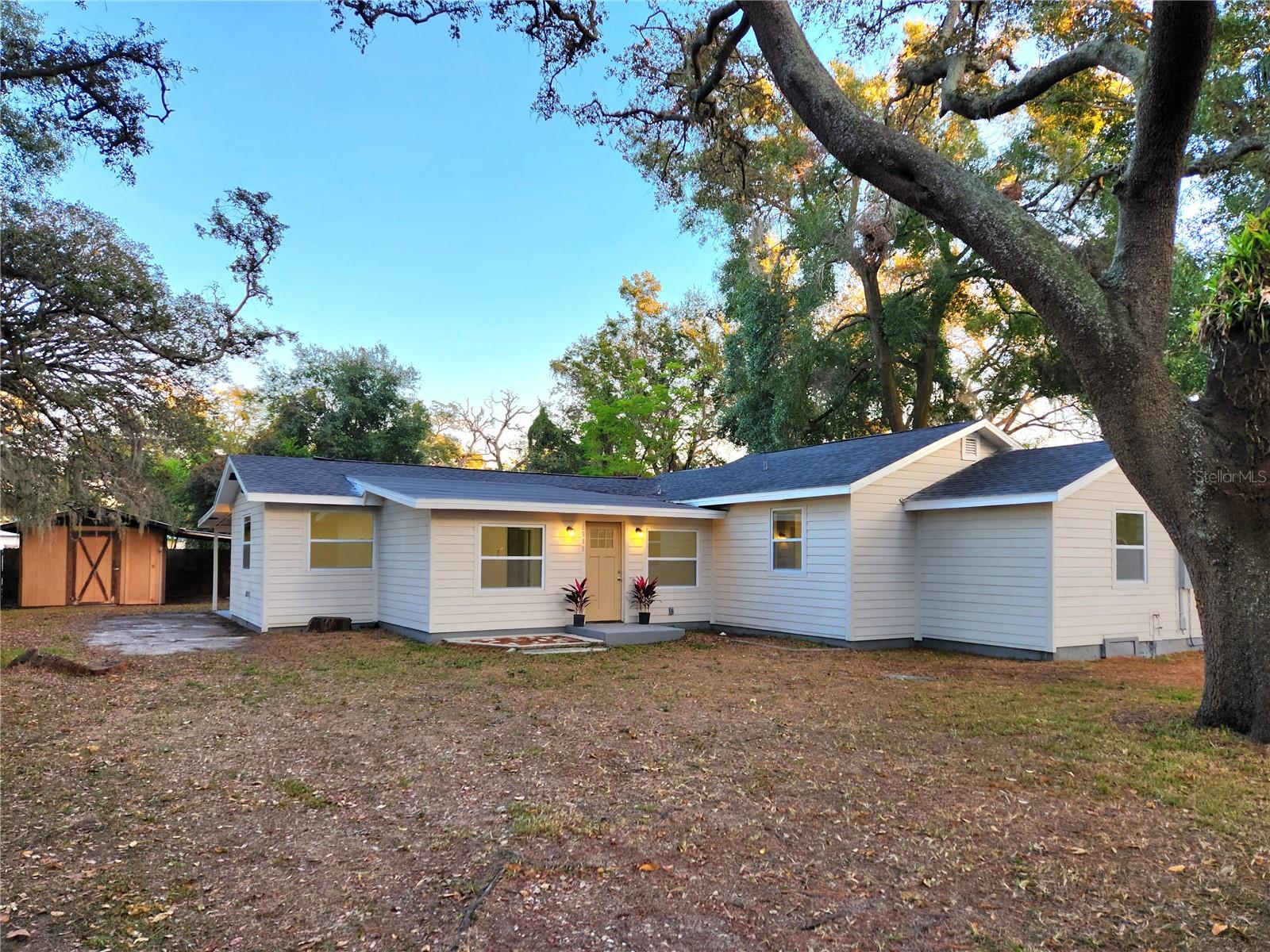 8917 N HIGHLAND AVE — photo 49