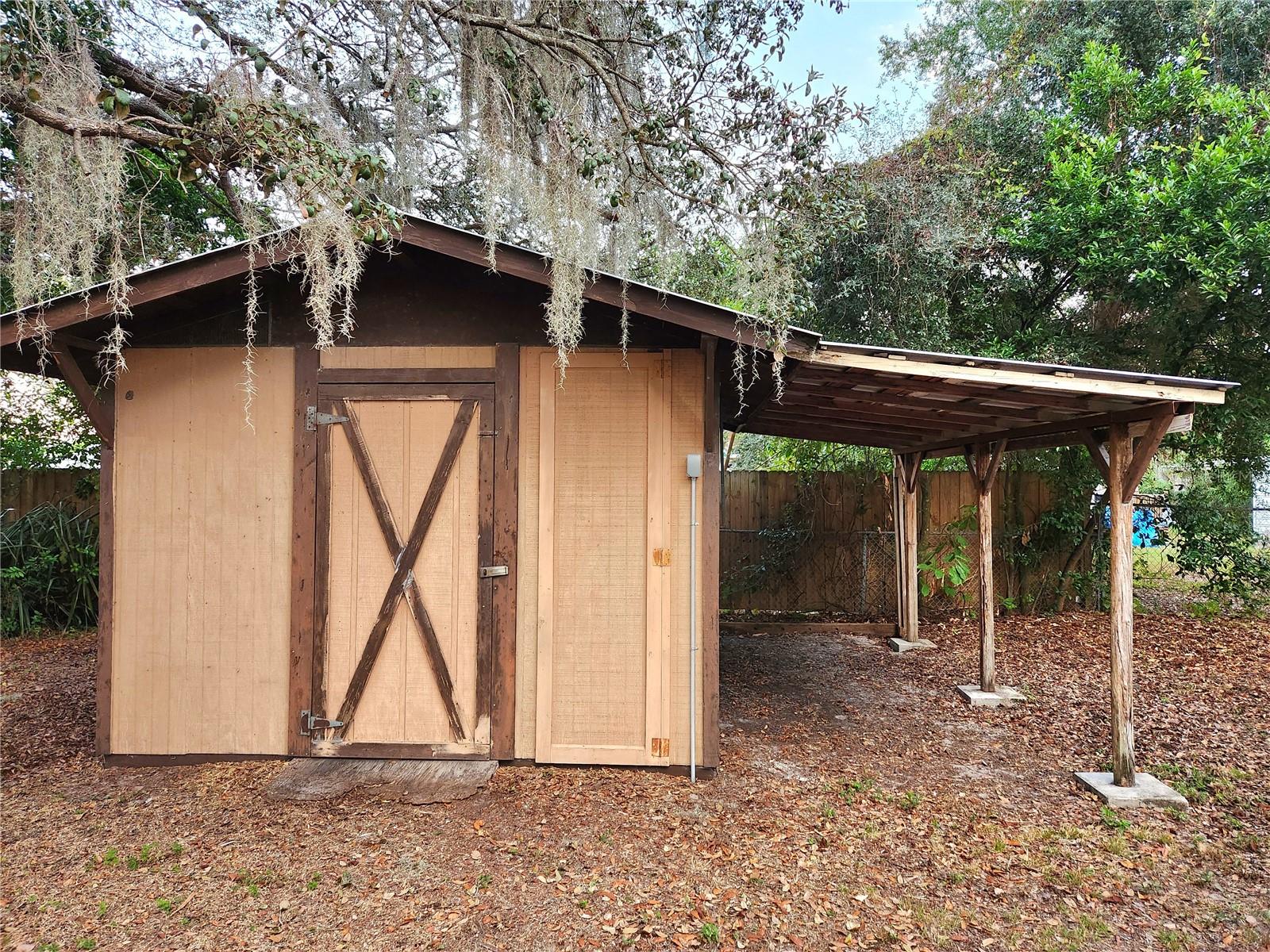 8917 N HIGHLAND AVE — photo 56