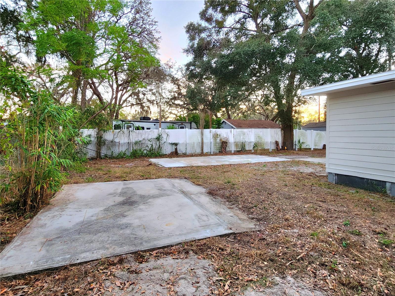 8917 N HIGHLAND AVE — photo 53