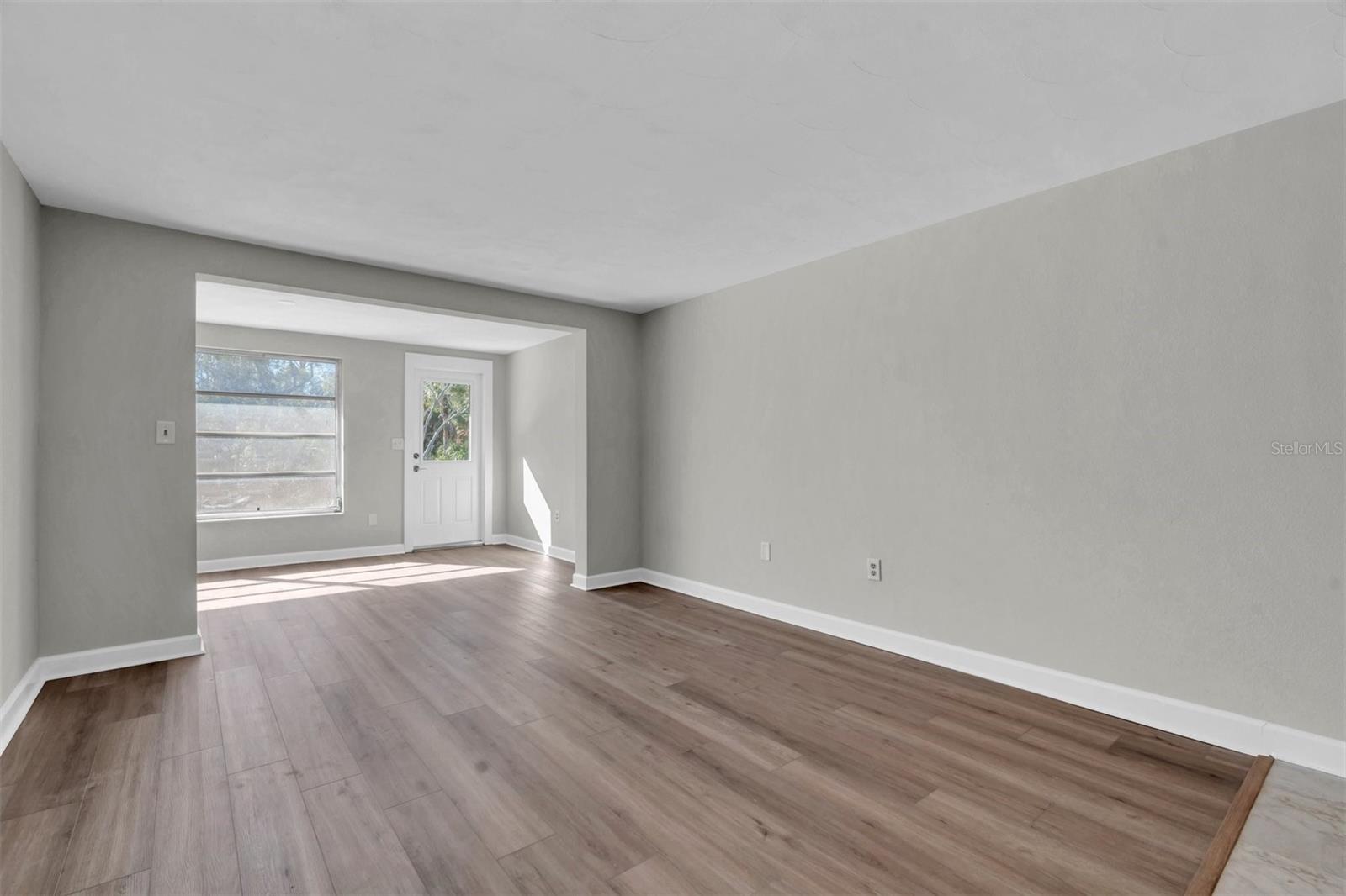 4343 SUMMERSUN DR #4343 — photo 15