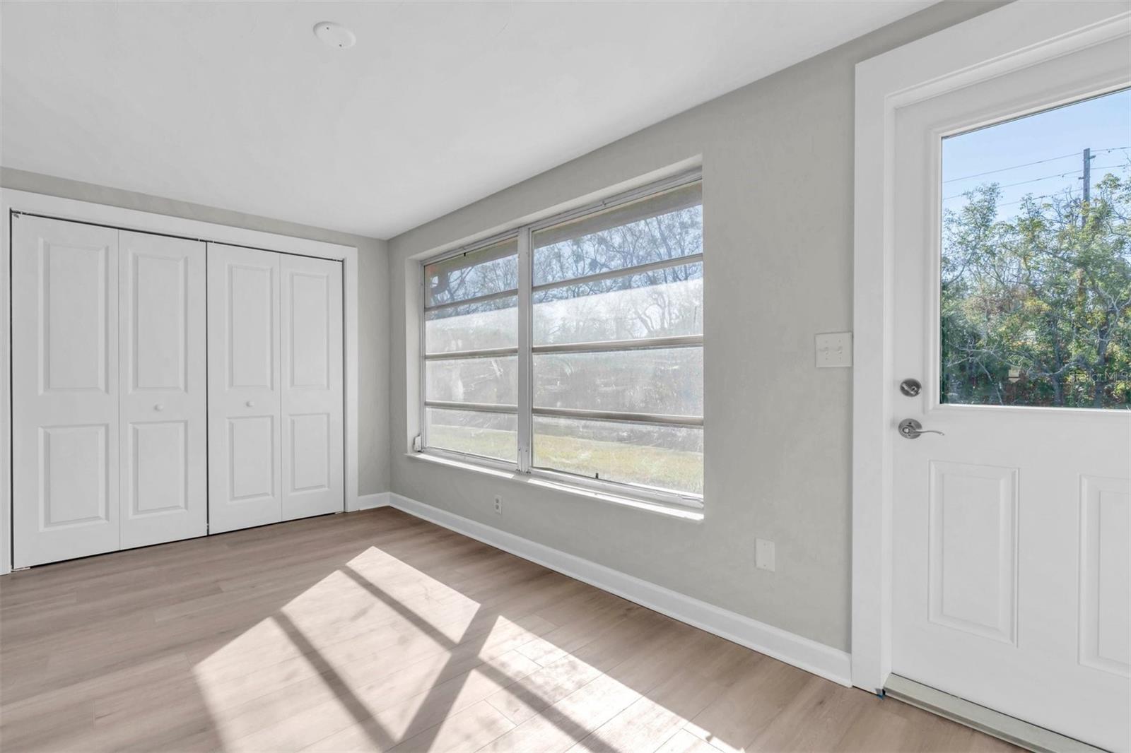 4343 SUMMERSUN DR #4343 — photo 17