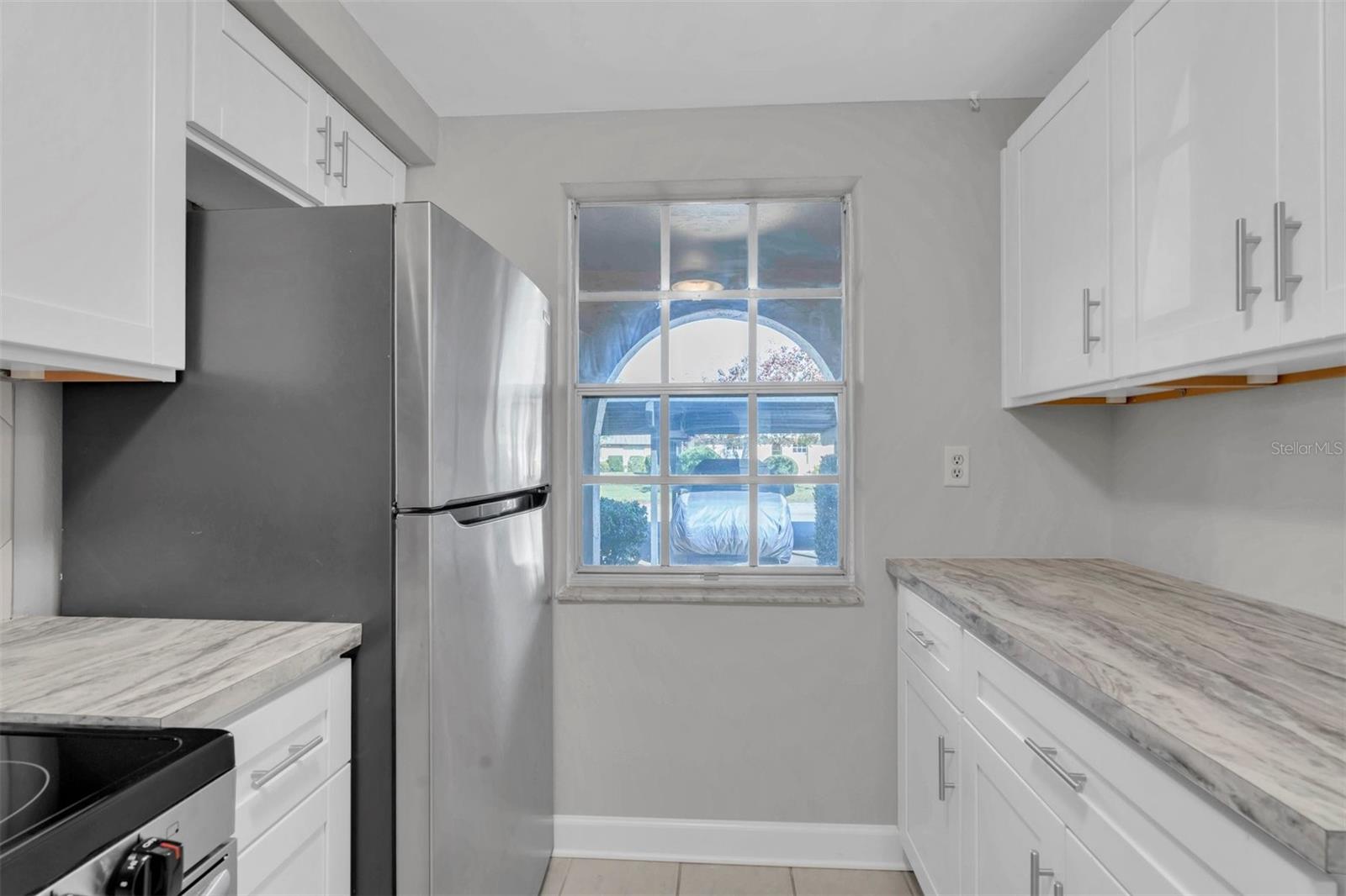 4343 SUMMERSUN DR #4343 — photo 5