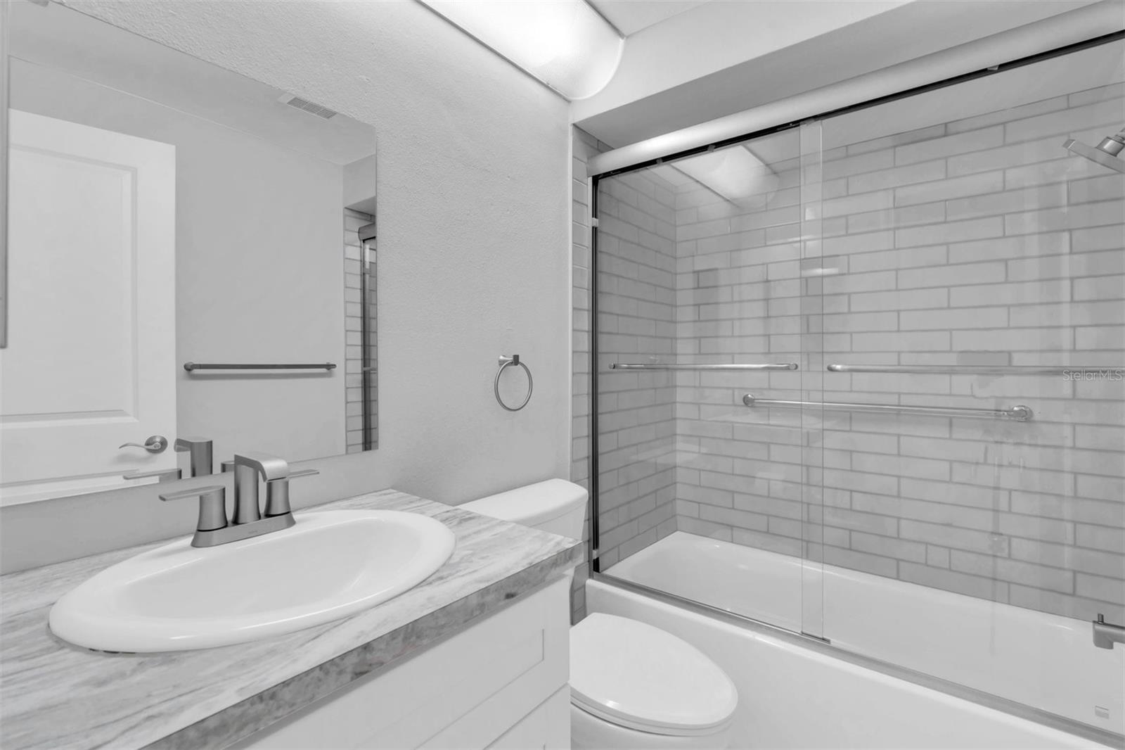 4343 SUMMERSUN DR #4343 — photo 23