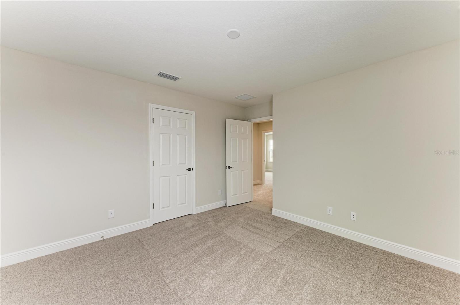 10186 SURREY ROSE DR — photo 25