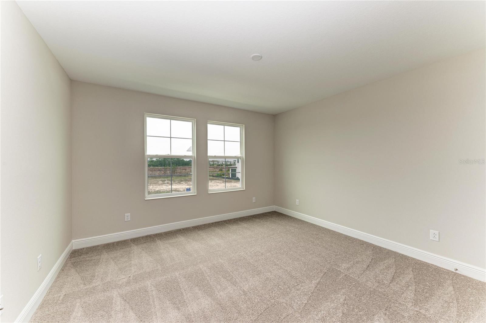 10186 SURREY ROSE DR — photo 28