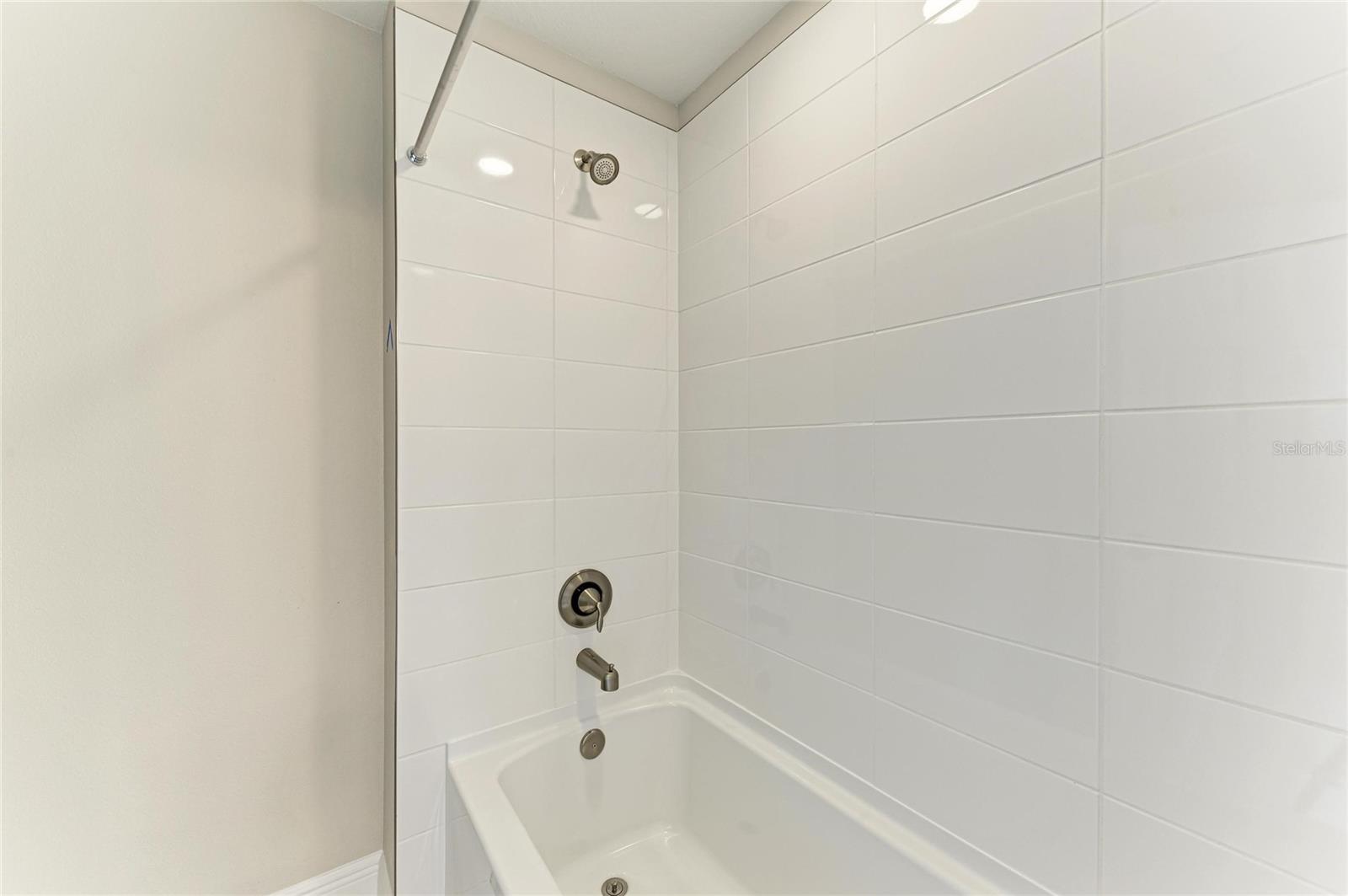 10186 SURREY ROSE DR — photo 27