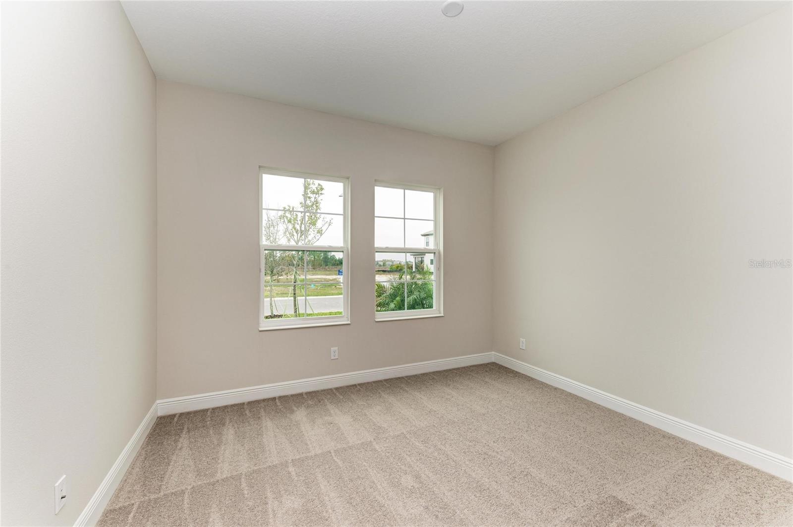 10186 SURREY ROSE DR — photo 20