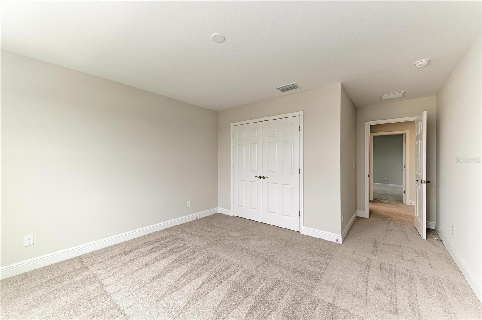10186 SURREY ROSE DR — photo 29